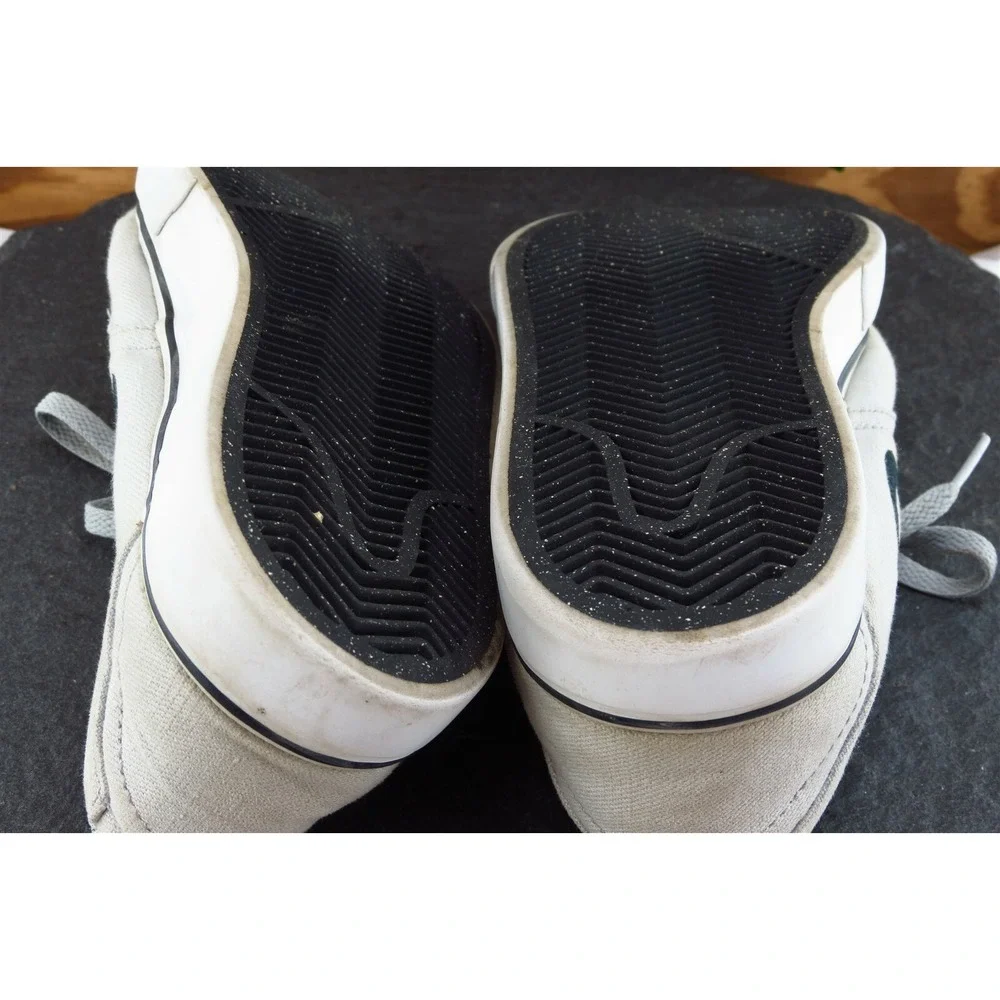 Nike welcome shoe